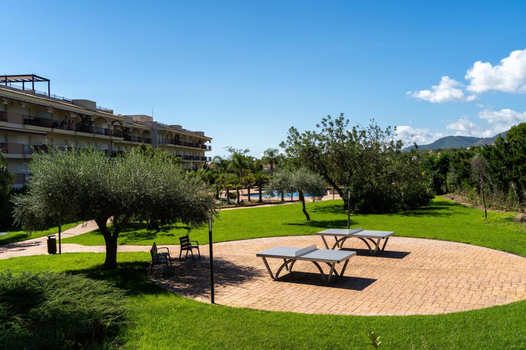Golden Beach Apartamentos Sant Carles De La Rapita Bagian luar foto