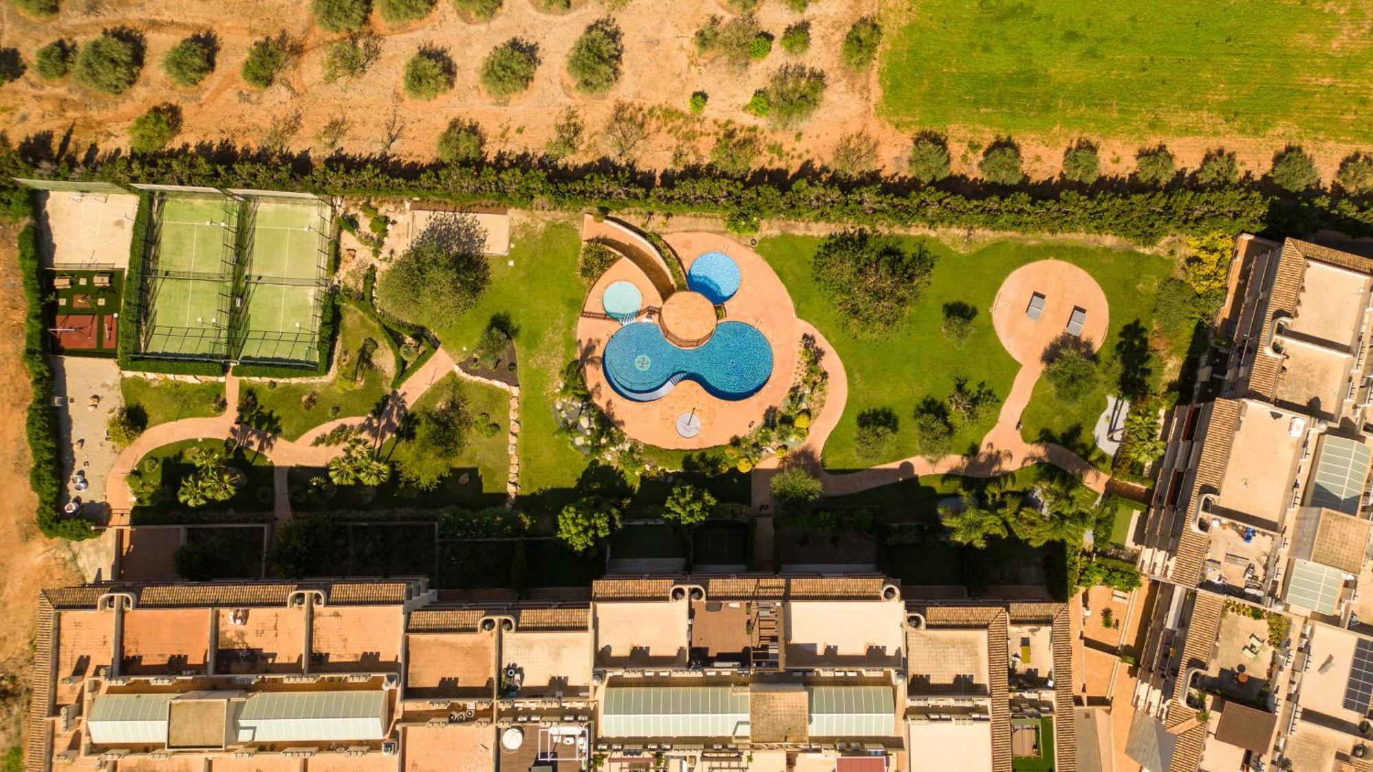 Golden Beach Apartamentos Sant Carles De La Rapita Bagian luar foto
