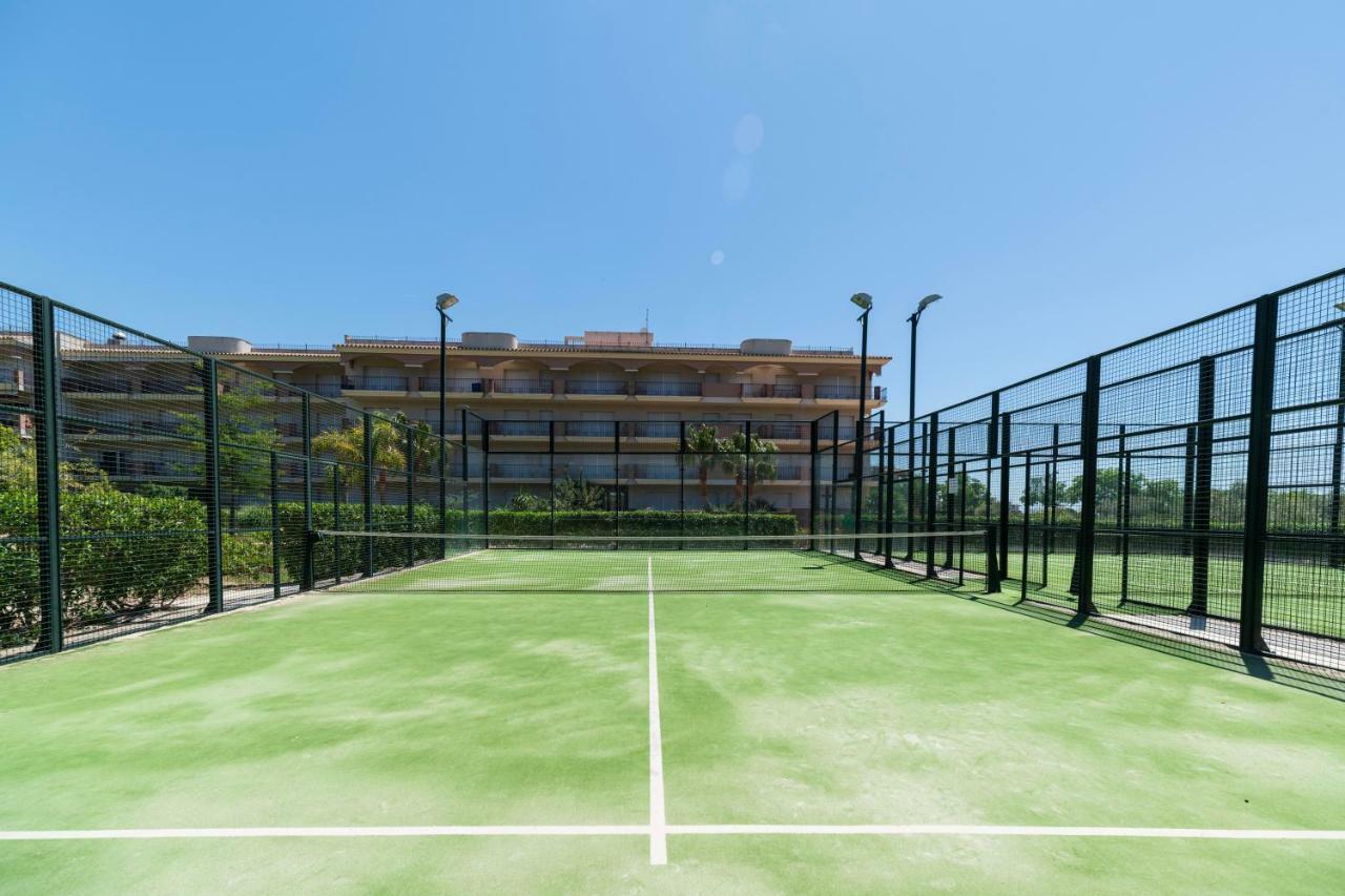 Golden Beach Apartamentos Sant Carles De La Rapita Bagian luar foto