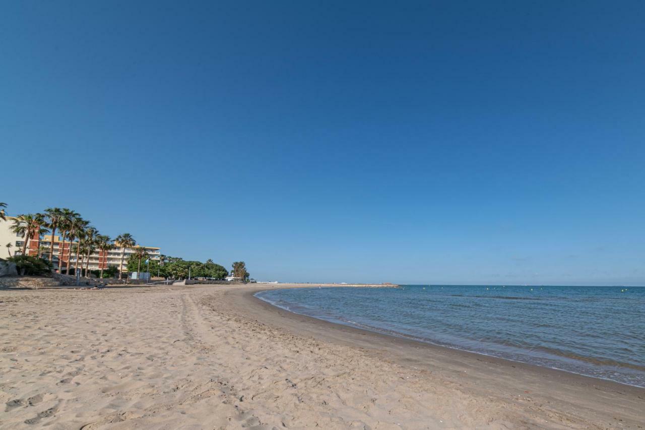 Golden Beach Apartamentos Sant Carles De La Rapita Bagian luar foto